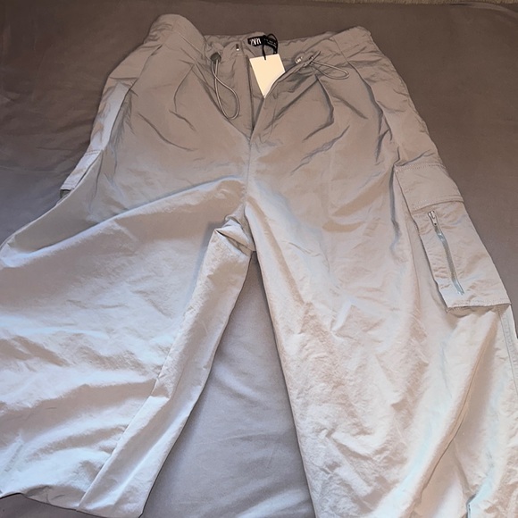 WindBreaker Set - Picture 2 of 2